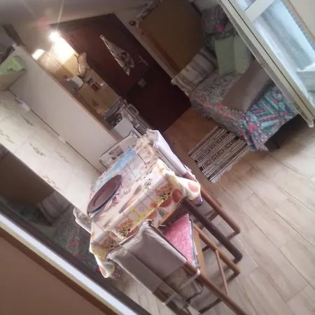 Apartament Monolocale Zona Piazza Bovani *